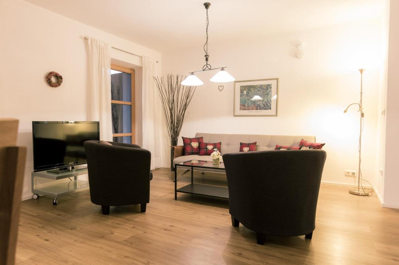 Haus Sonnenblick - Wohnung A Гарміш-Партенкірхен Екстер'єр фото